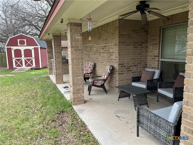 Building Photo - 5504 Eldie Ct