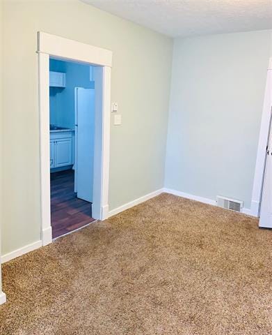 Building Photo - 1353 E Dayton St