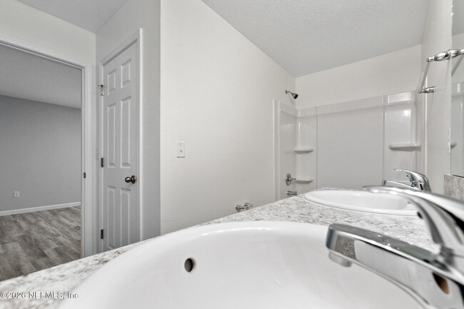 Building Photo - 8822 Eaton Ave