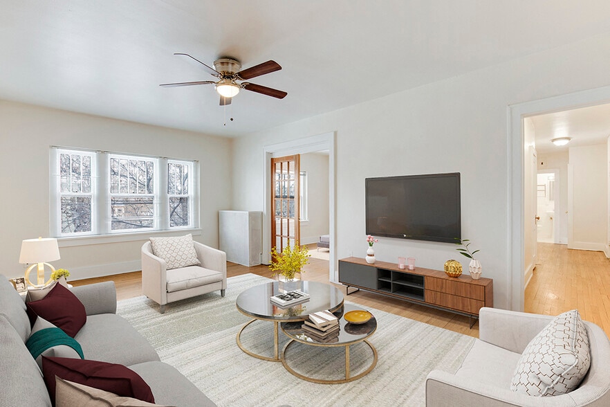 Primary Photo - Corona Court Apartments