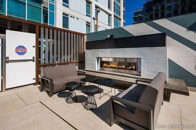 Building Photo - 1262 Kettner Blvd