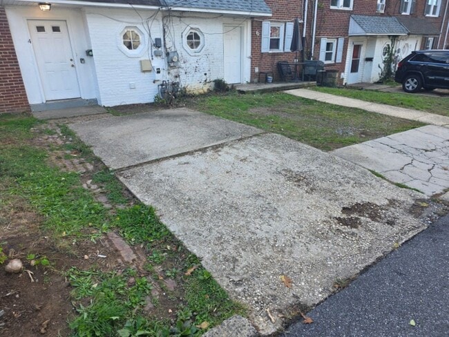 Building Photo - 4 S Cannon Dr