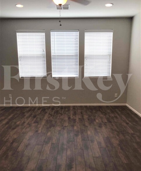 Building Photo - 9809 Dryden Ct