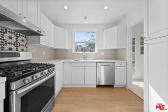 Building Photo - 11347 Cashmere St