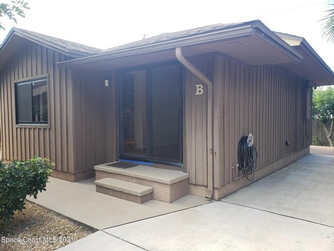 Primary Photo - 1580 S Atlantic Ave