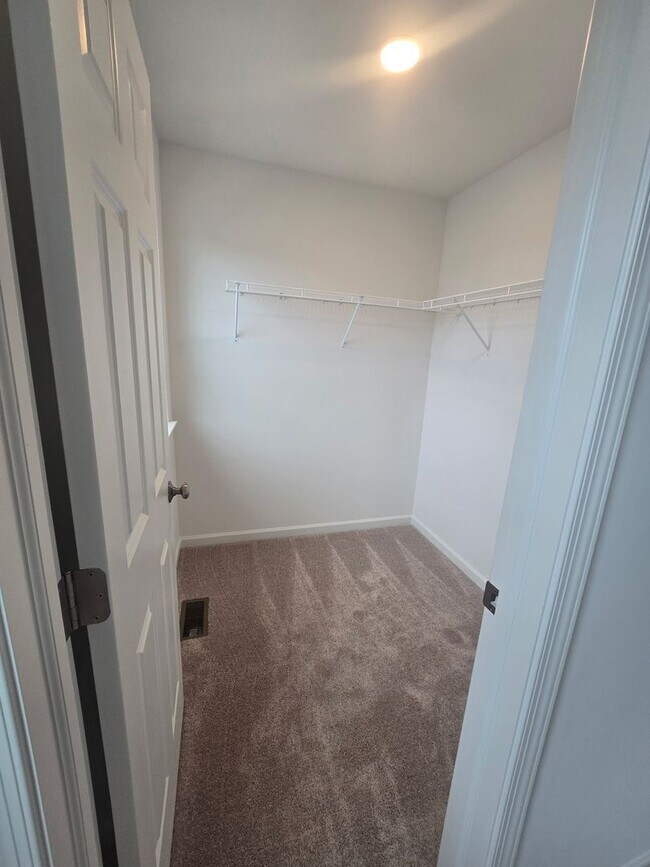Building Photo - New build 3 bed, 2.5 bath in Carlisle