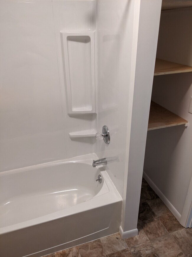 Building Photo - N. Conway Apartments