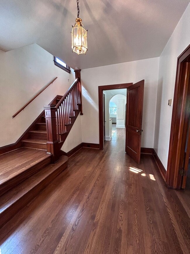 Building Photo - 2 Blocks from Grandin Village - Immaculate...