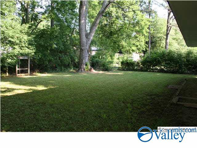 Building Photo - 403 Arthur St NW