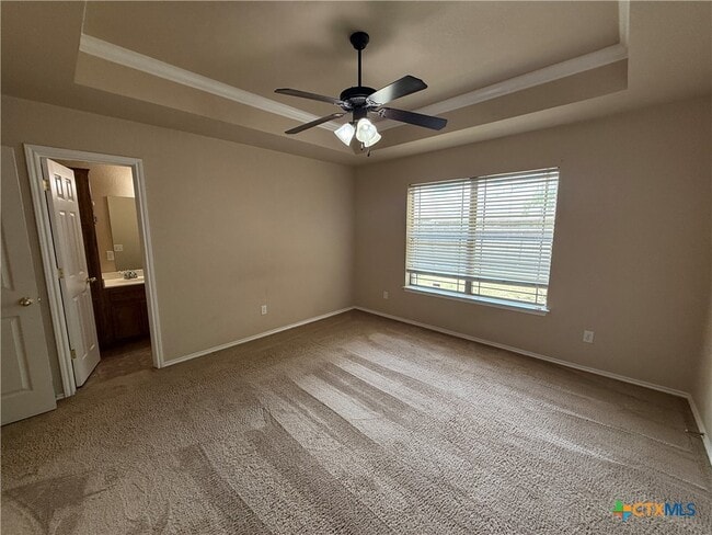 Building Photo - 4205 Cambridge Dr