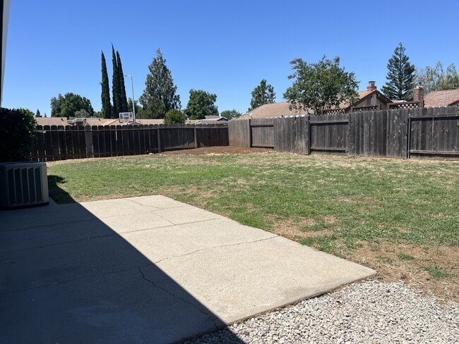 Building Photo - 1431 Mirada Cir