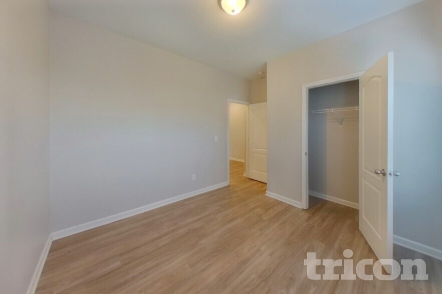 Building Photo - 7138 Cuddington Dr