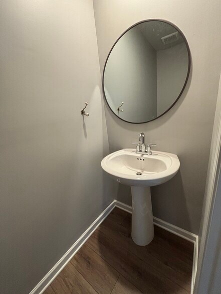 03_Downstairs Bathroom - 1202 Old Fort Dr