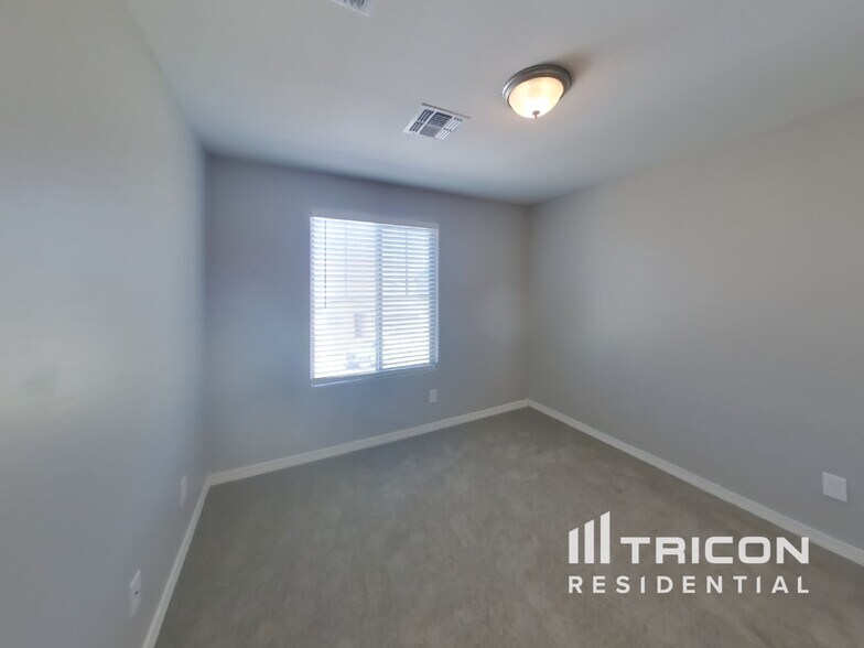 Building Photo - 4837 W Leodra Ln