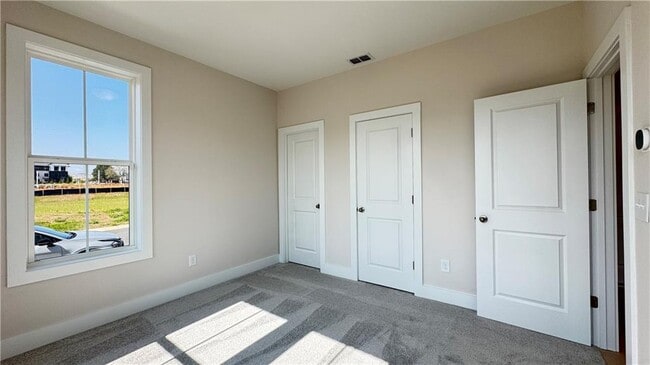 Building Photo - 2694 Evers Dr NE