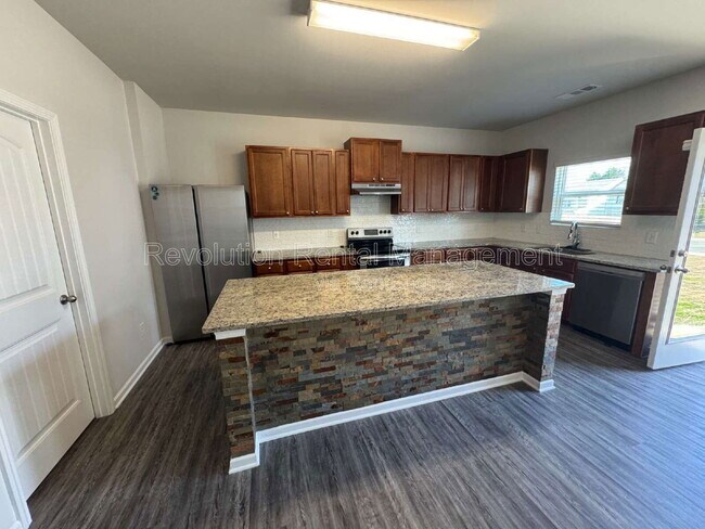 Building Photo - 4903 Hillstone Dr