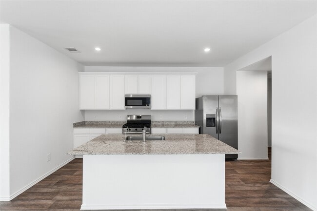 Building Photo - 31323 Heddington Ln