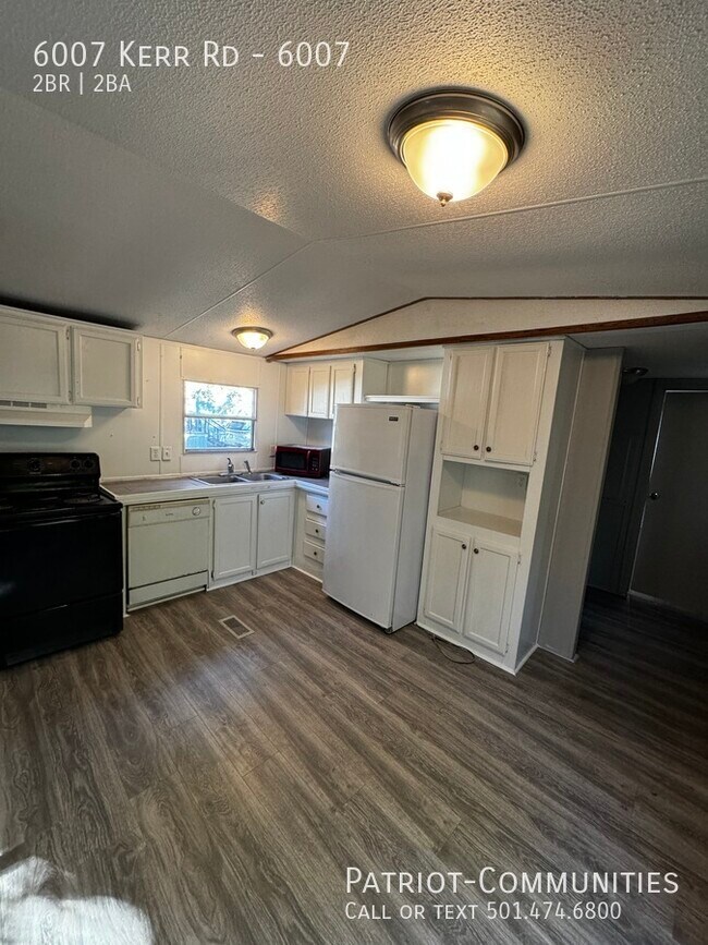 Building Photo - 6007 Kerr Rd