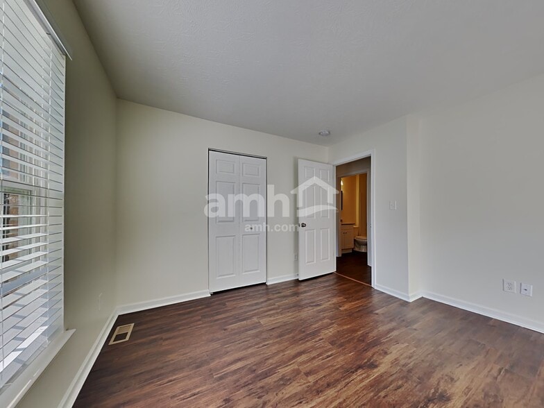 Building Photo - 5668 Appaloosa Cir