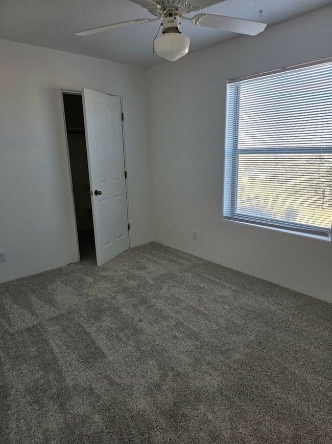 Building Photo - Casita in Corrales