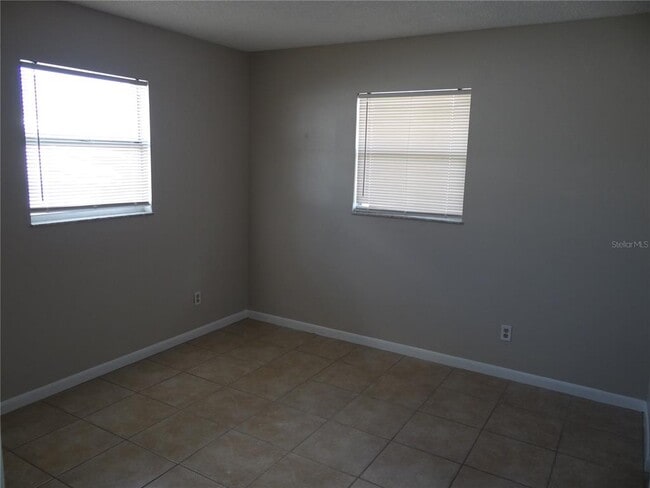 Building Photo - 11017 126th Ave N