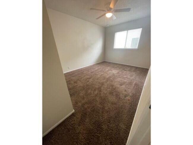 Building Photo - freshly painted , new carpet, big yard wit...