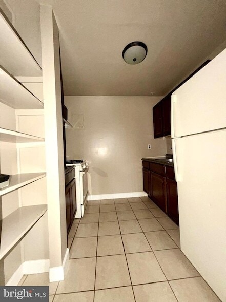 Building Photo - 9282 Adelphi Rd