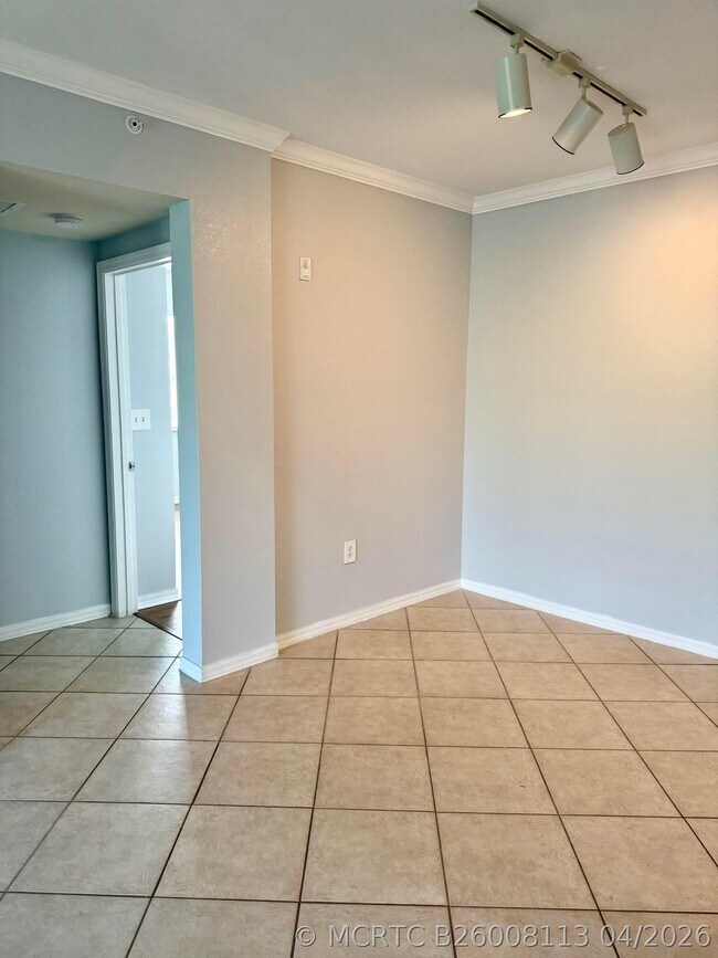 Building Photo - 6394 Emerald Dunes Dr