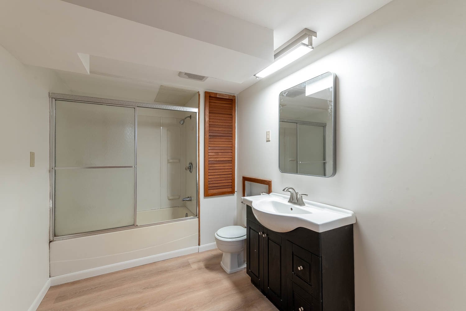 Building Photo - 113 Pfau St