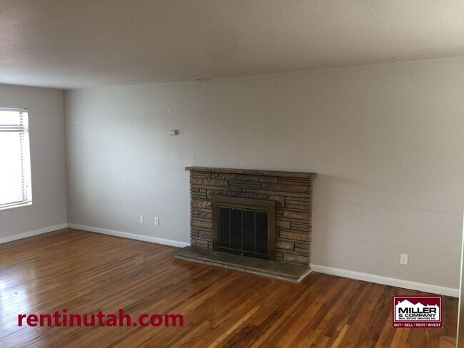 Building Photo - Murray Rambler For Rent!