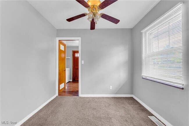Building Photo - 18425 Puritas Ave