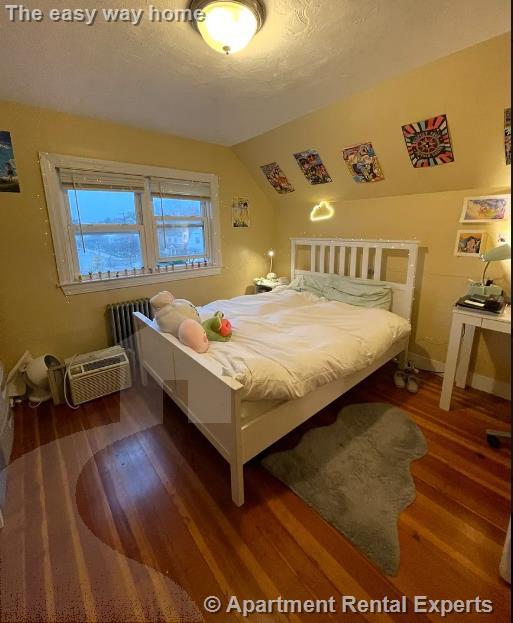 Building Photo - 123 Winthrop St