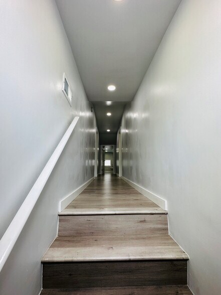 Building Photo - 2707 Cridge St