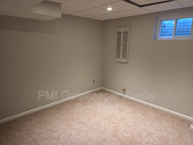 Building Photo - 9834 Chimney Sweep Ln