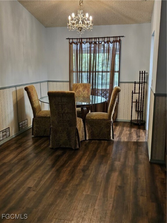 Building Photo - 15483 Spring Line Ln