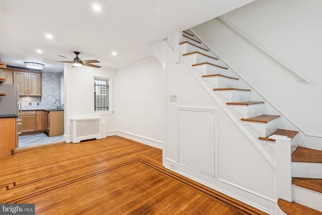 Building Photo - 1830 Manning St