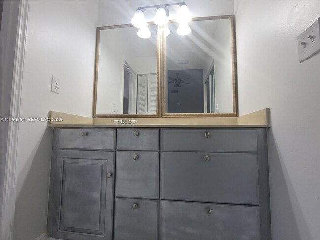 Building Photo - 10304 SW 139th Pl