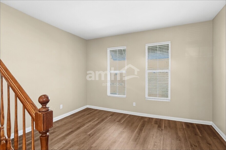 Building Photo - 9866 Lanzarote Ct
