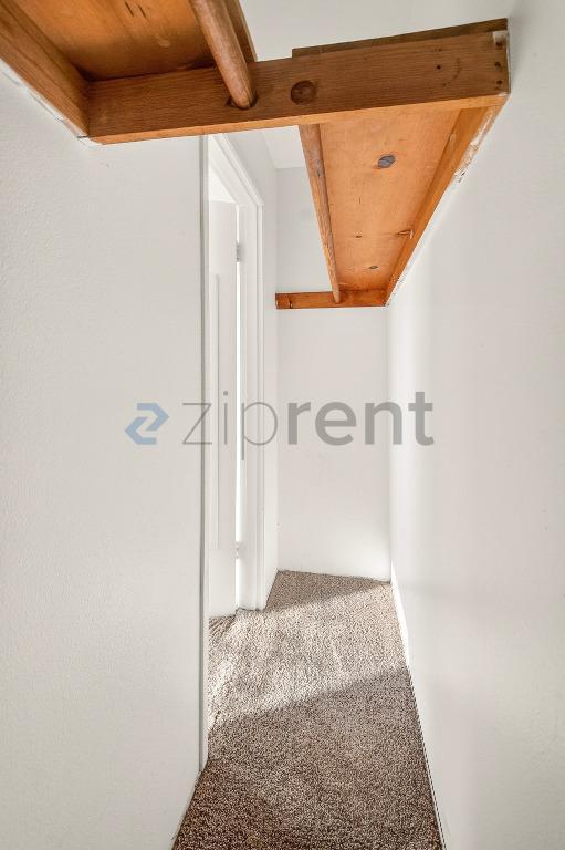 Building Photo - 705 S Pacific Coast Hwy