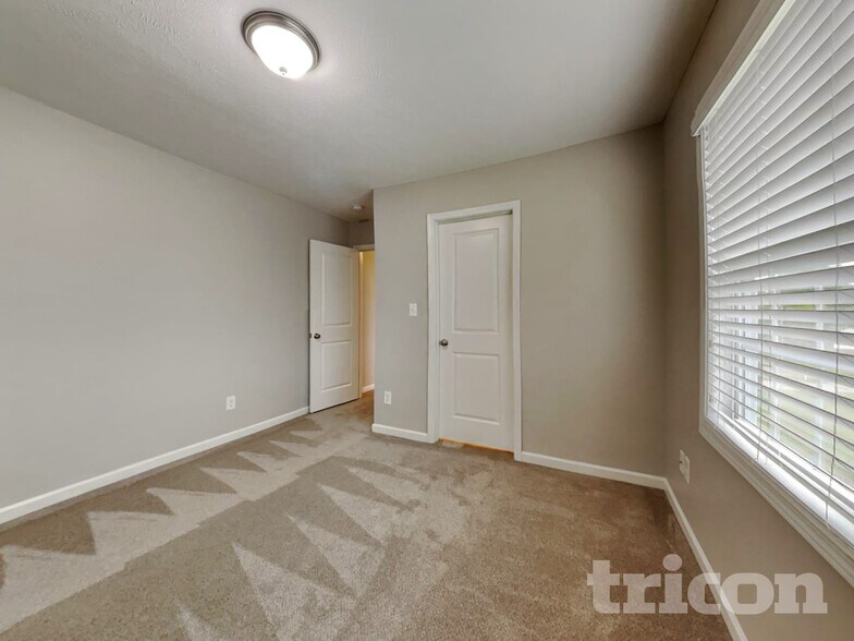 Building Photo - 25 Fifty Caliber Dr