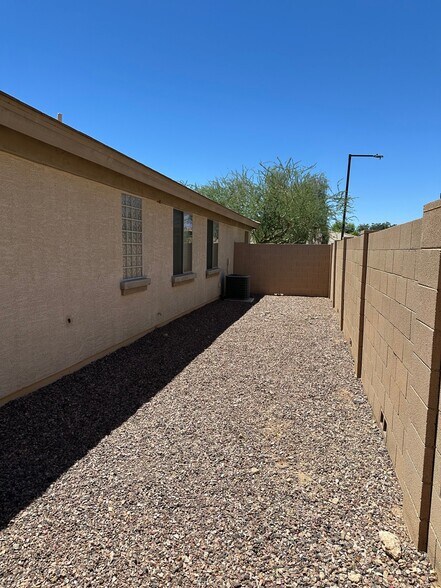 Building Photo - 6771 W Miner Trail