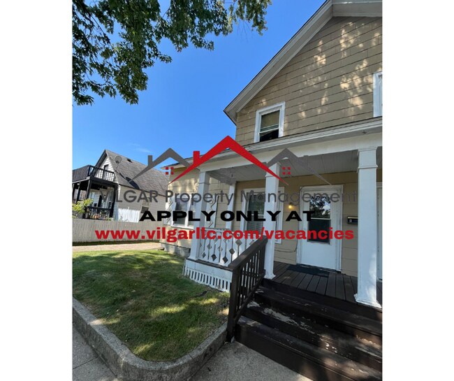 Building Photo - 111 Grove St