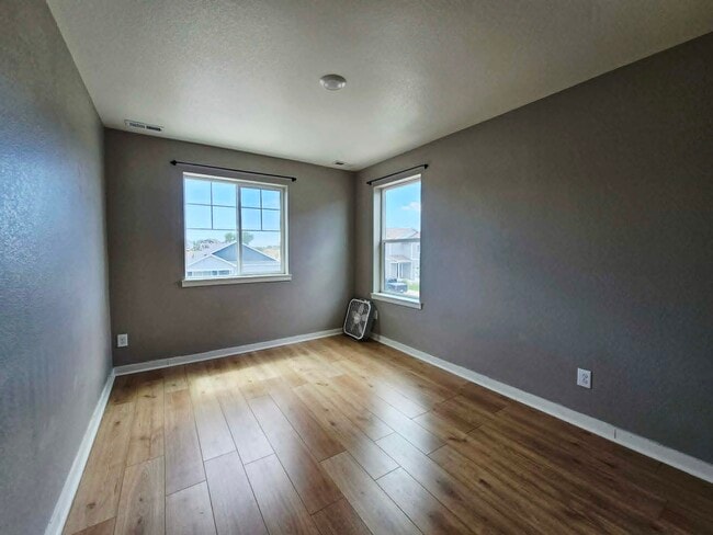 Building Photo - 10116 Castor Dr