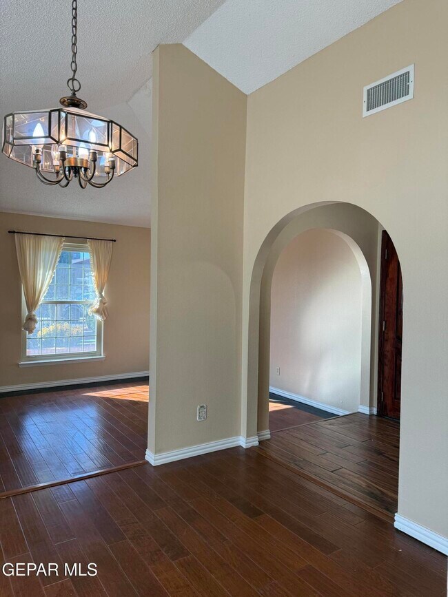 Building Photo - 3245 Nederland Ln