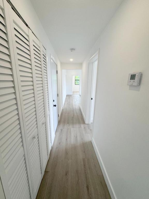 Building Photo - 445 SW 3rd St