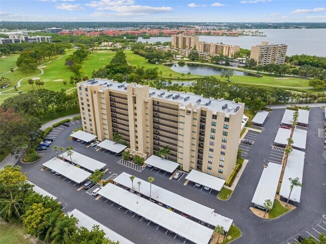 Building Photo - 2621 Cove Cay Dr