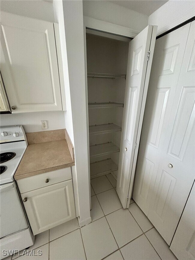 Building Photo - 4256 Liron Ave