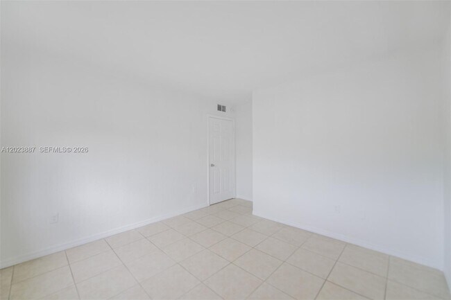 Building Photo - 7737 SW 88th St