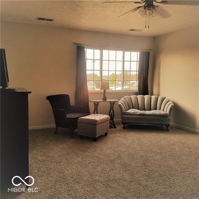 Building Photo - 11437 Enclave Blvd