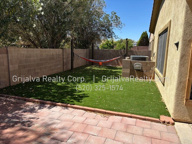 Building Photo - Charming 4-Bedroom, 2 Bath Rancho Sahuarit...